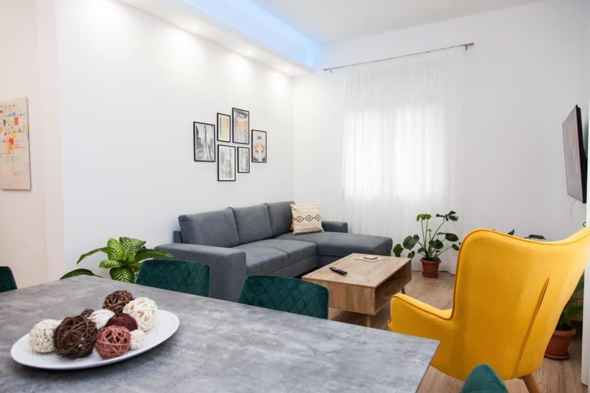 Beautiful New Apartment In Petralona Athén Kültér fotó