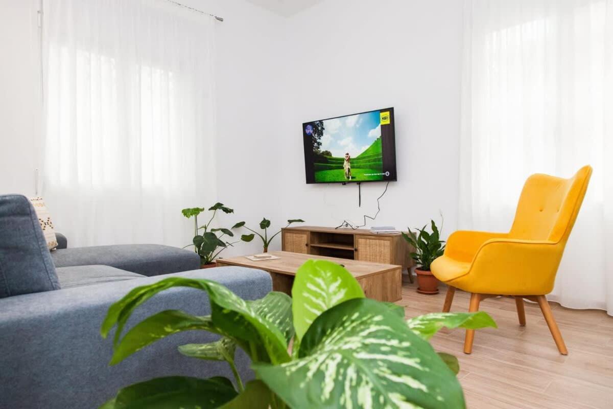 Beautiful New Apartment In Petralona Athén Kültér fotó